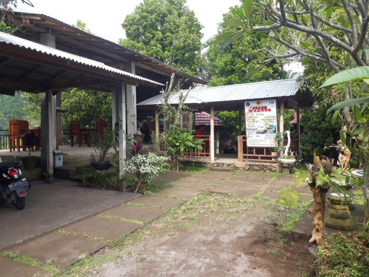 Sugi Gede Homestay Singaraja  Luaran gambar